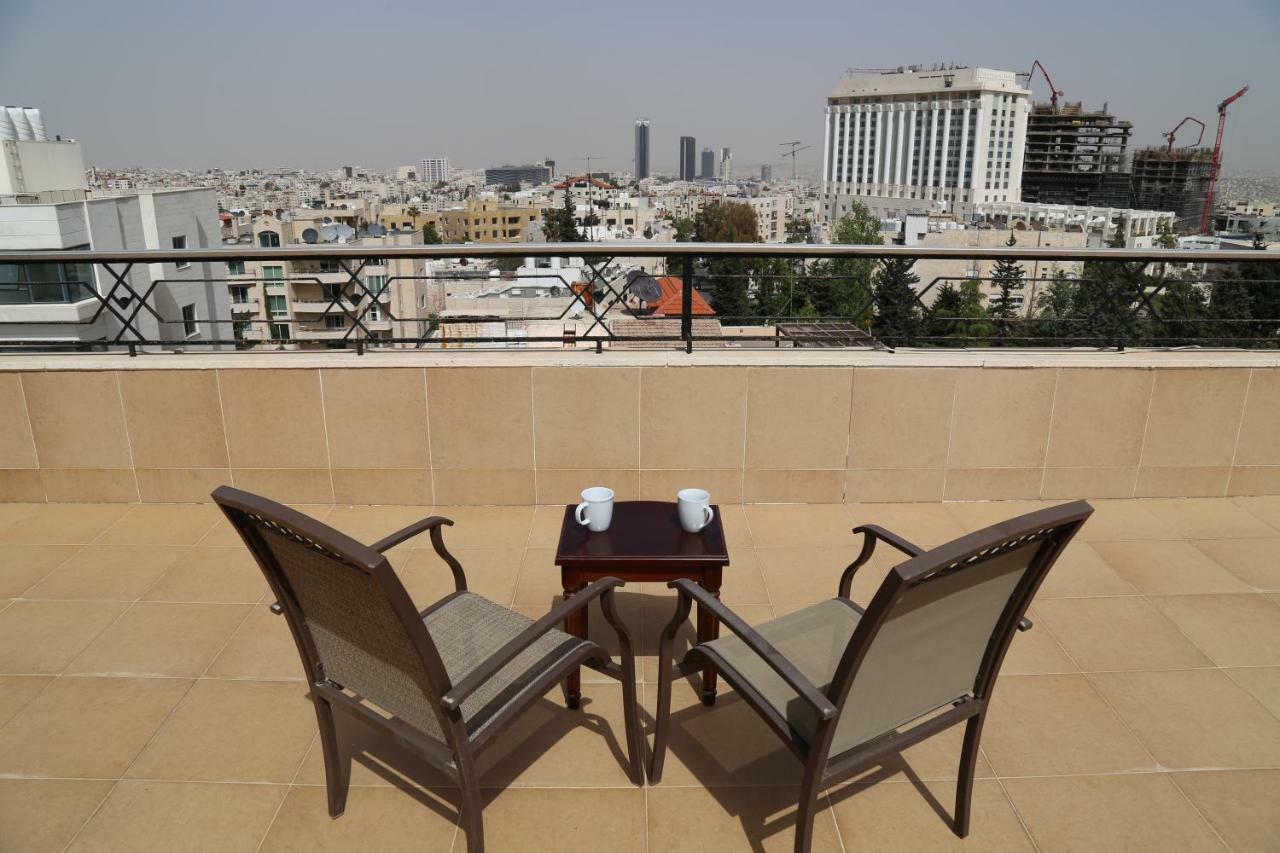 Gondola Hotel & Suites Amman Bagian luar foto