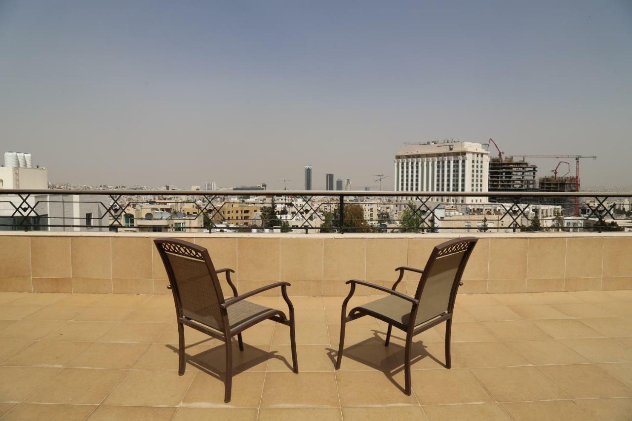 Gondola Hotel & Suites Amman Bagian luar foto