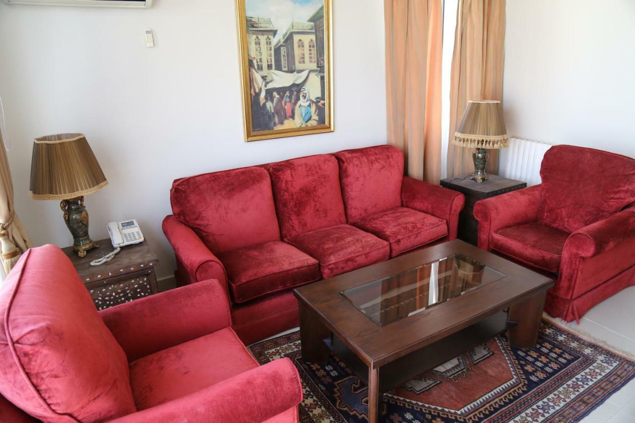 Gondola Hotel & Suites Amman Bagian luar foto