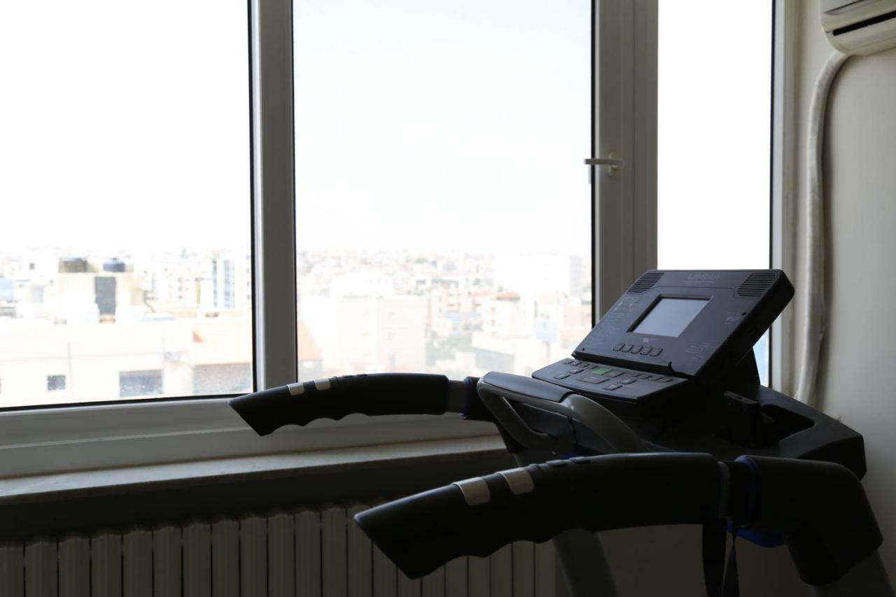 Gondola Hotel & Suites Amman Bagian luar foto