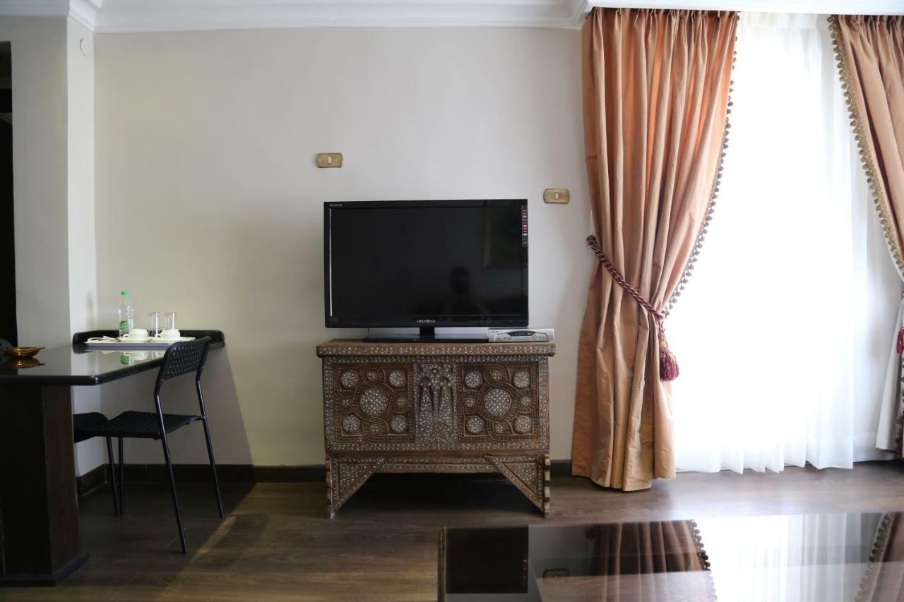 Gondola Hotel & Suites Amman Bagian luar foto