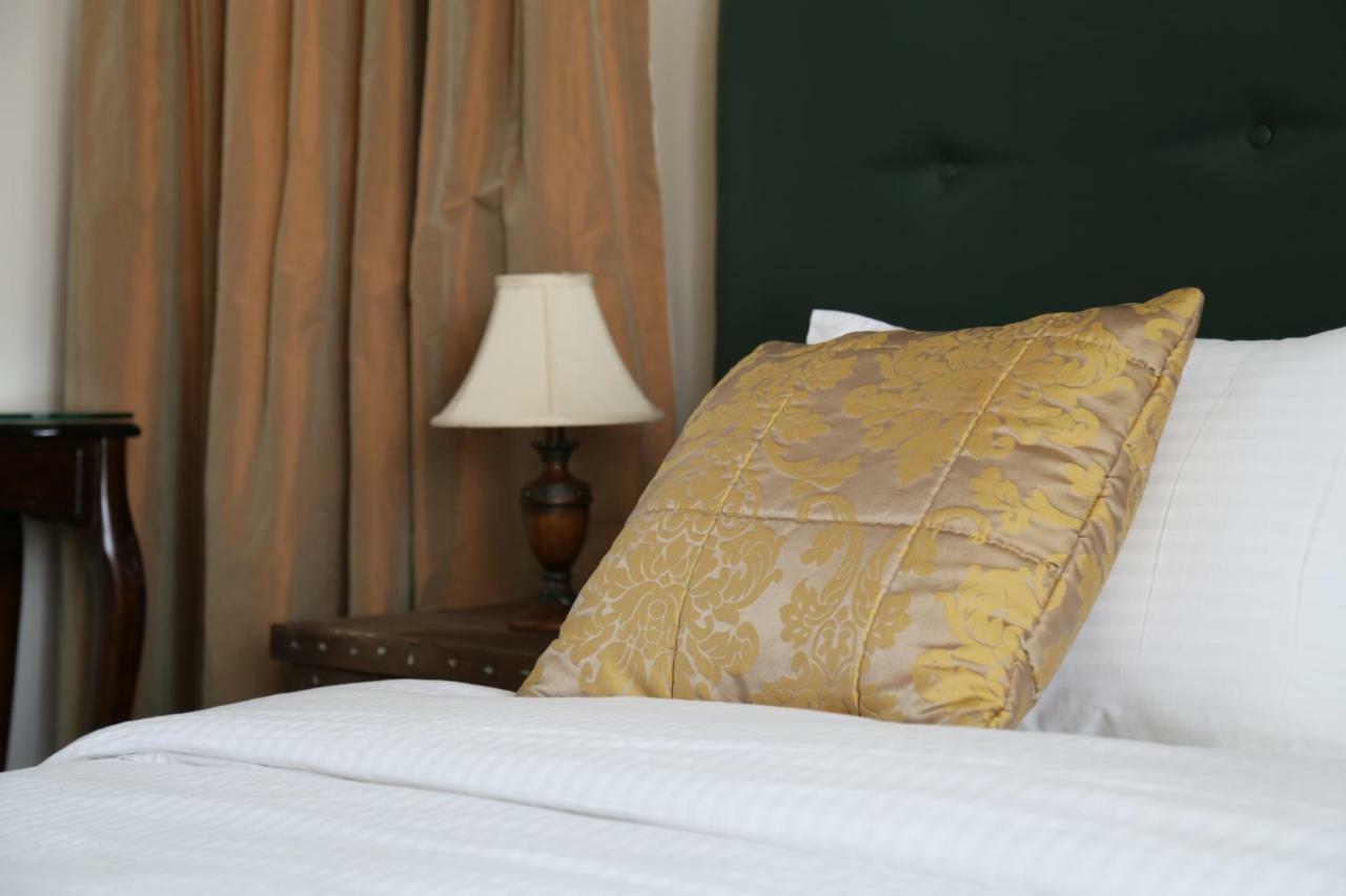 Gondola Hotel & Suites Amman Bagian luar foto