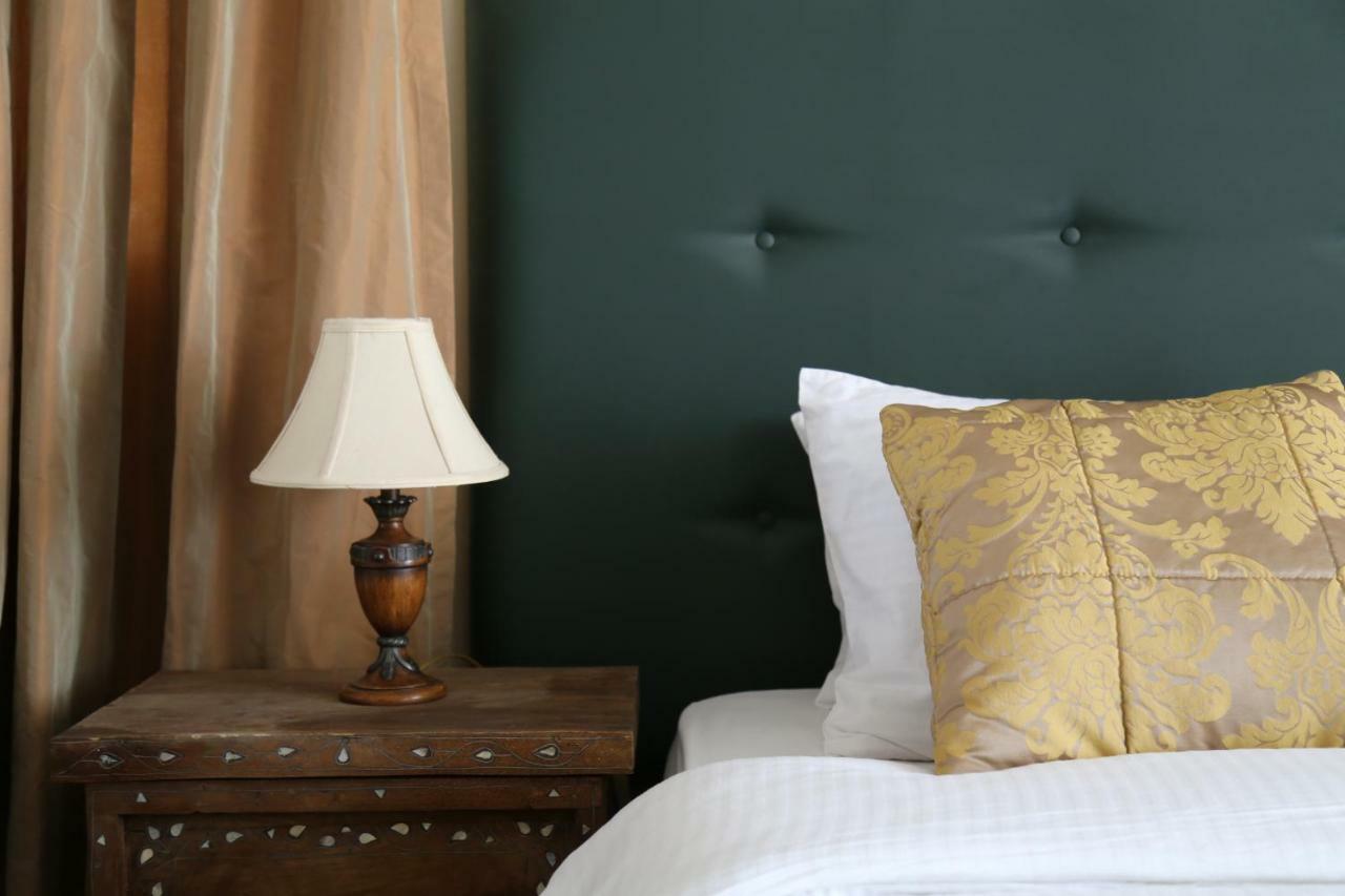Gondola Hotel & Suites Amman Bagian luar foto